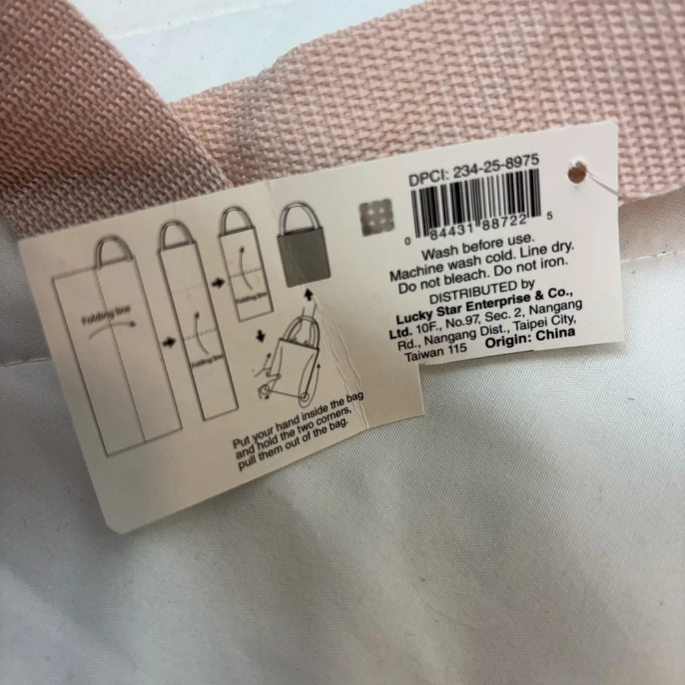 NWT Beige and White Beach Towel Tote Bag